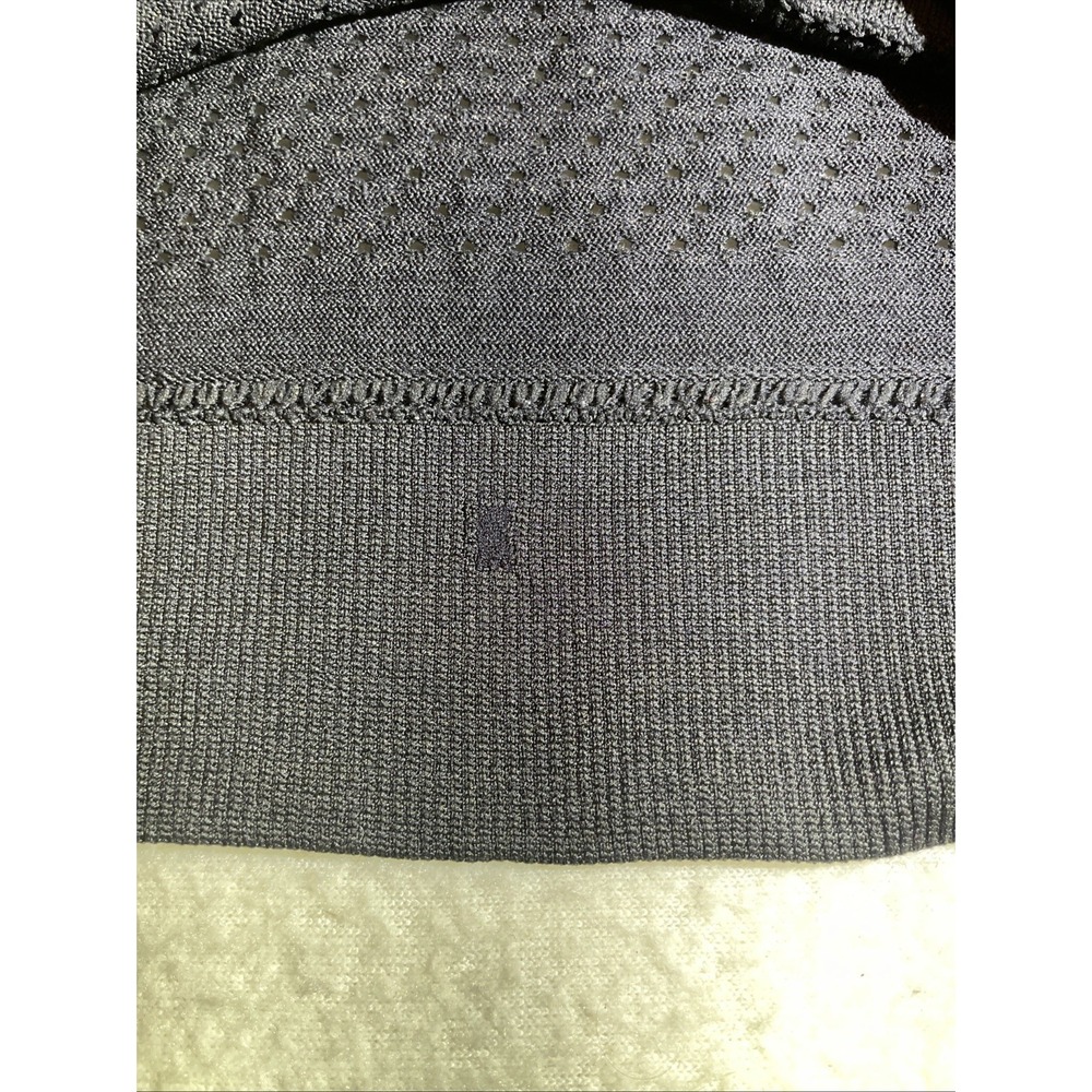 Lululemon Breeze By Muscle Tank Black Sleeveless Mesh Top Women's Size 4 - Picture 3 of 7